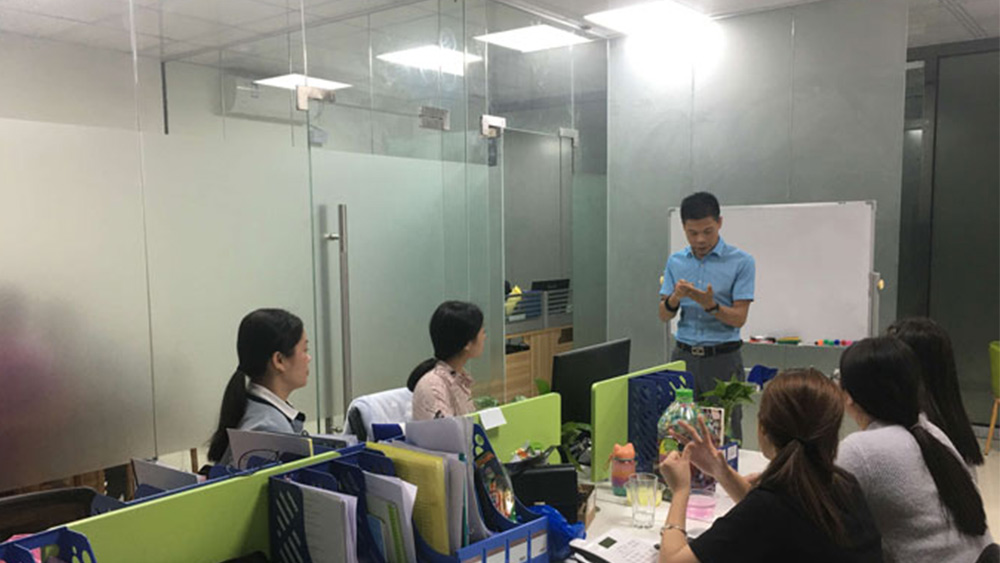 11月5号| 李总给东莞公司核心成员做分享培训